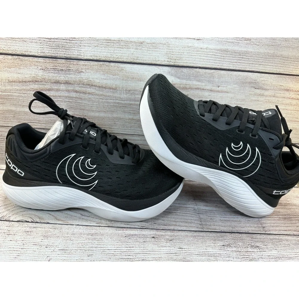 Topo Athletic Atmos Women's Black Running Shoes Size 9 Wide Cushioned Trainer